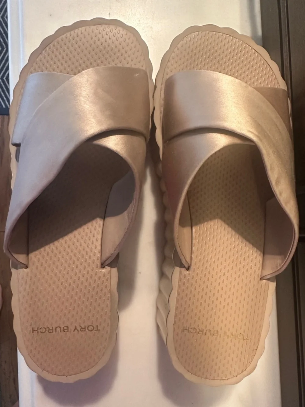Tory Burch Satin Scallop Platform Sandal - Picture 2 of 8